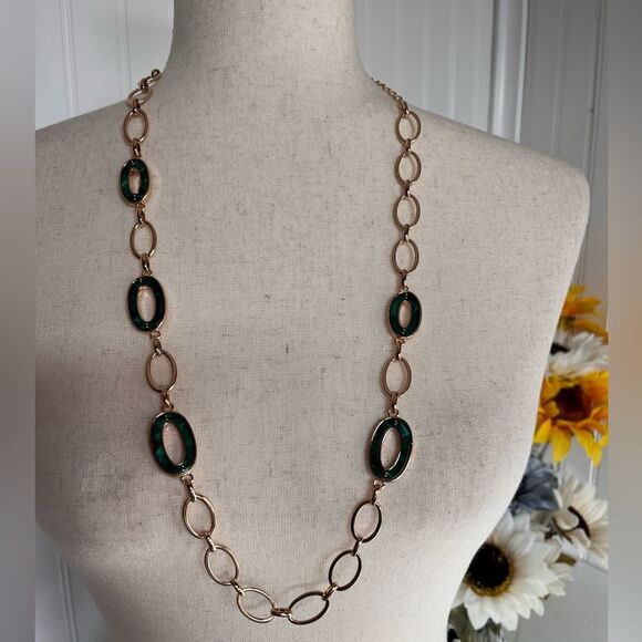 Mystery Box/Seller Resale - Picture 4 of 12